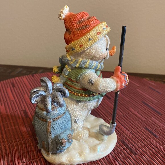 OMG Two Cute Snowmen Golfing - Picture 3 of 13